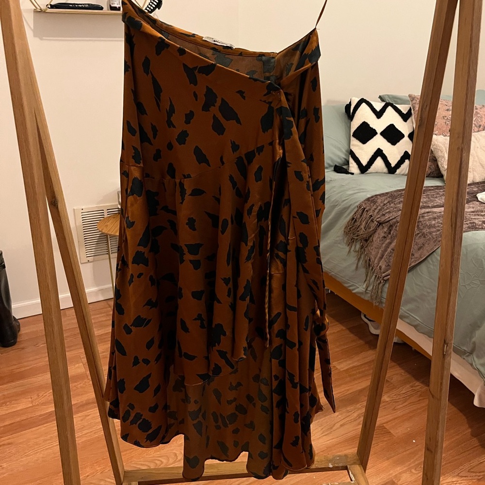 Flowy skirt from mango wood, copper st collection
